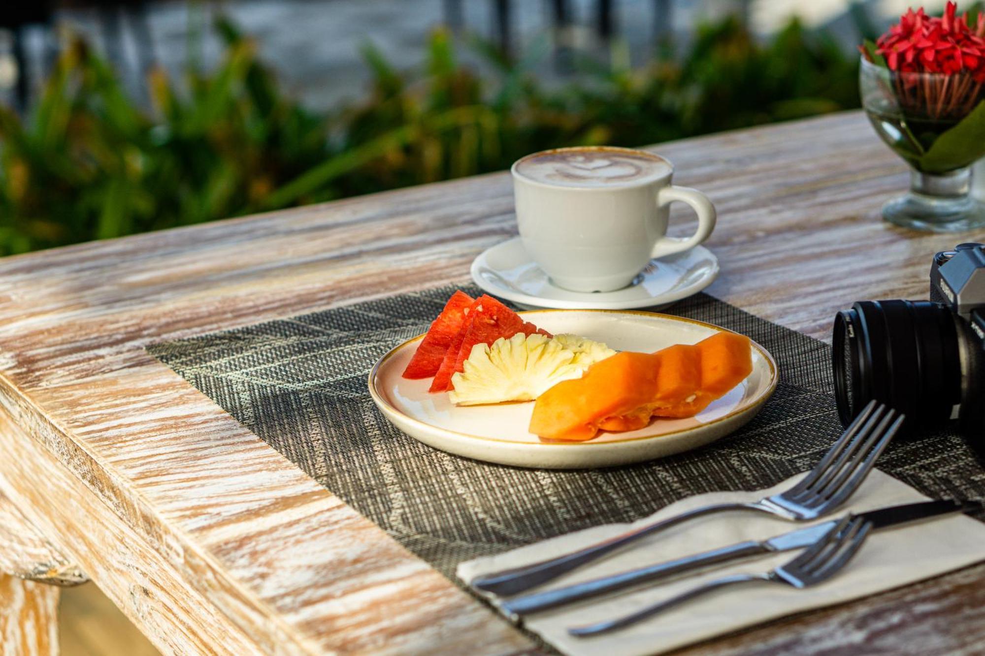 Nirwana Beach & Resort Candidasa Kültér fotó A placemat
